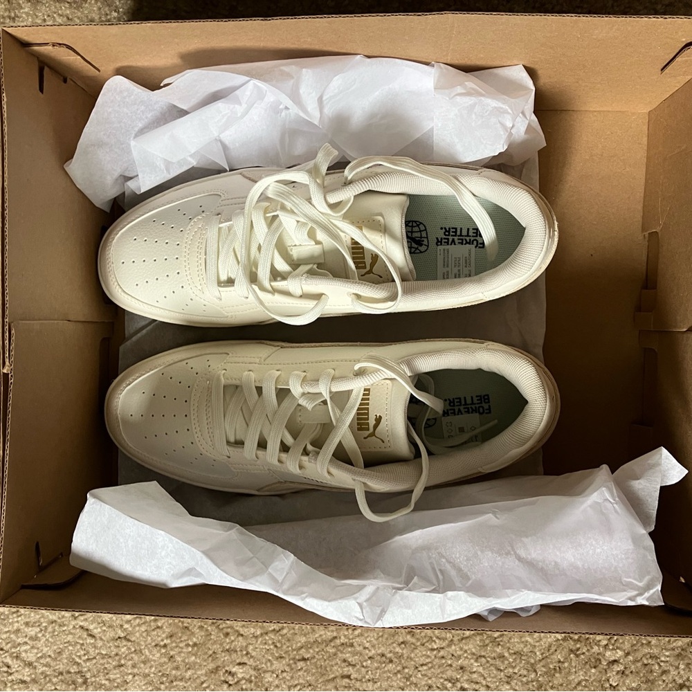 NIB men’s puma sneakers